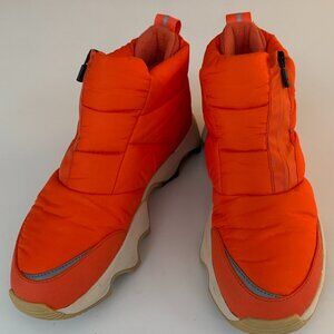 Sorel Women's Out 'N About III Puffy Zip boots orange colour size 10